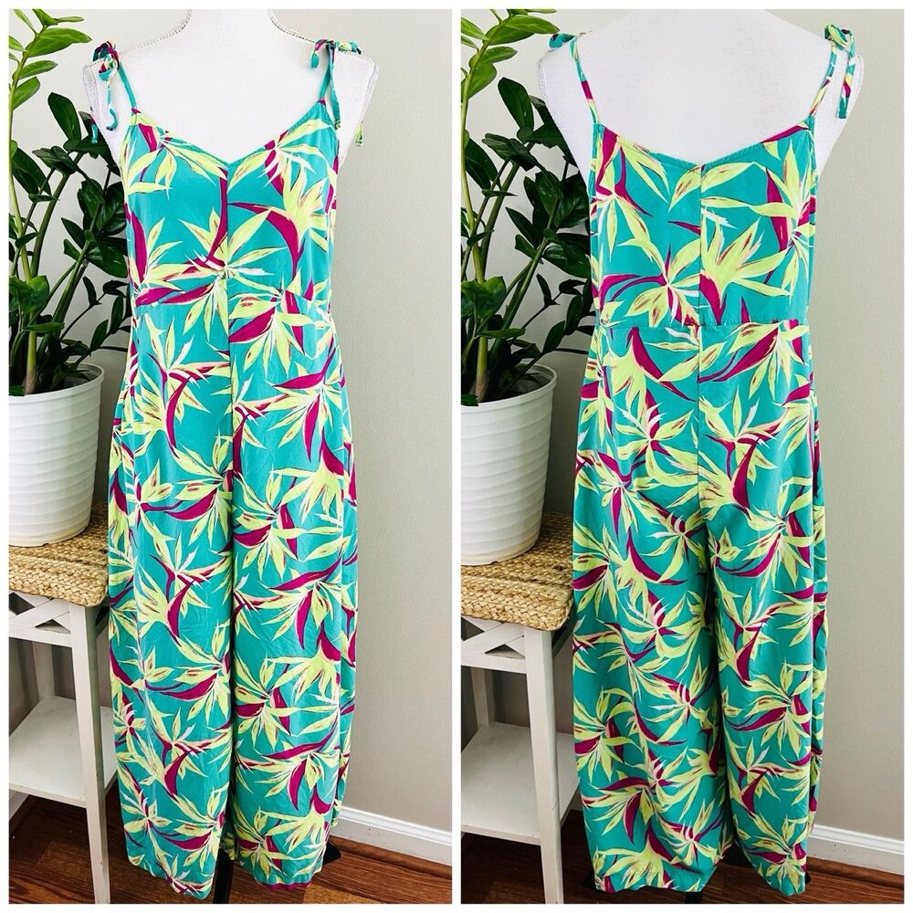 Old Navy Turquoise Bird of Paradise Jumpsuit Size Med Resort Beach Festival